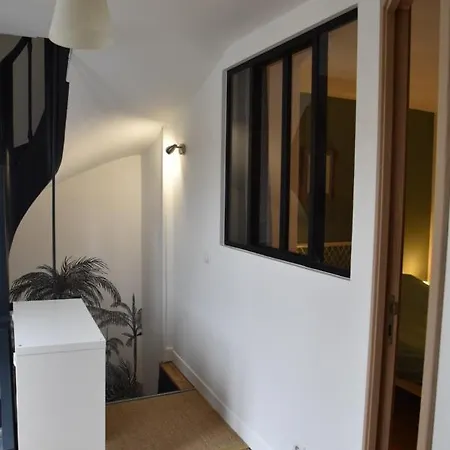 Le 8 Maison De Elegante Et Confort Saint-Martin-la-Rivière